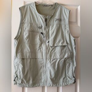 MEN’s Reel Pro Lightweight Outdoor Utility Vest